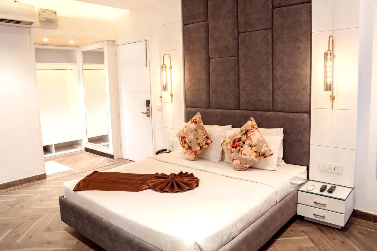 Redwood Resort Panchkula Luaran gambar
