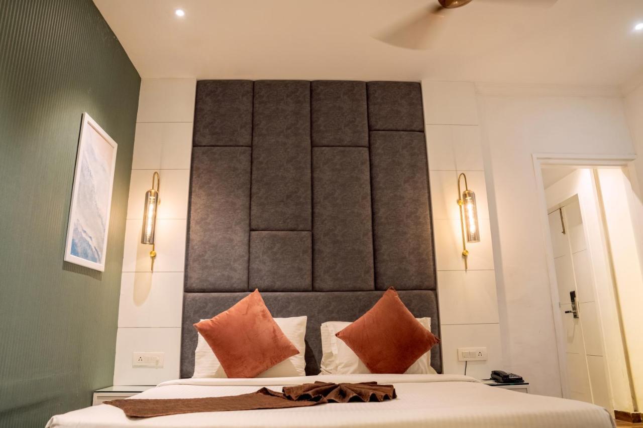 Redwood Resort Panchkula Luaran gambar