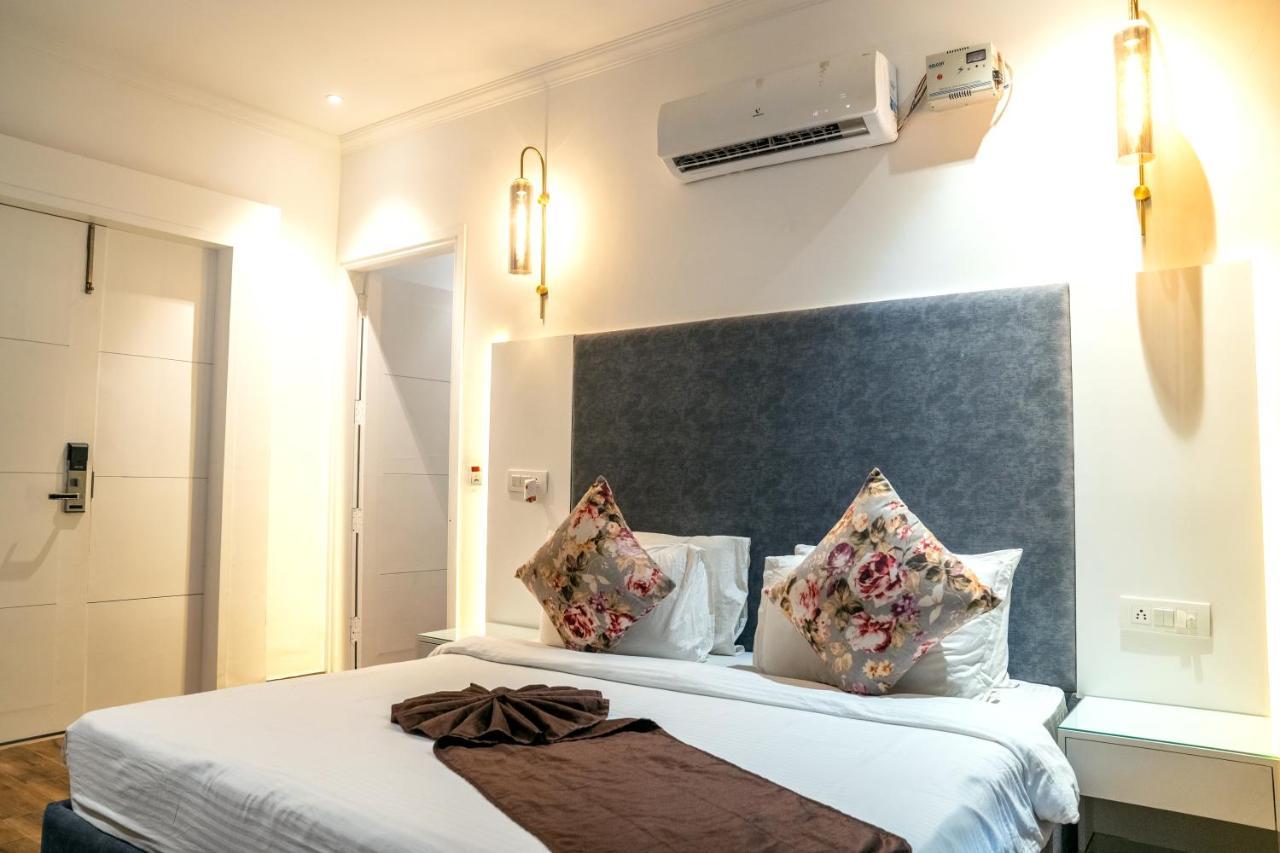 Redwood Resort Panchkula Luaran gambar