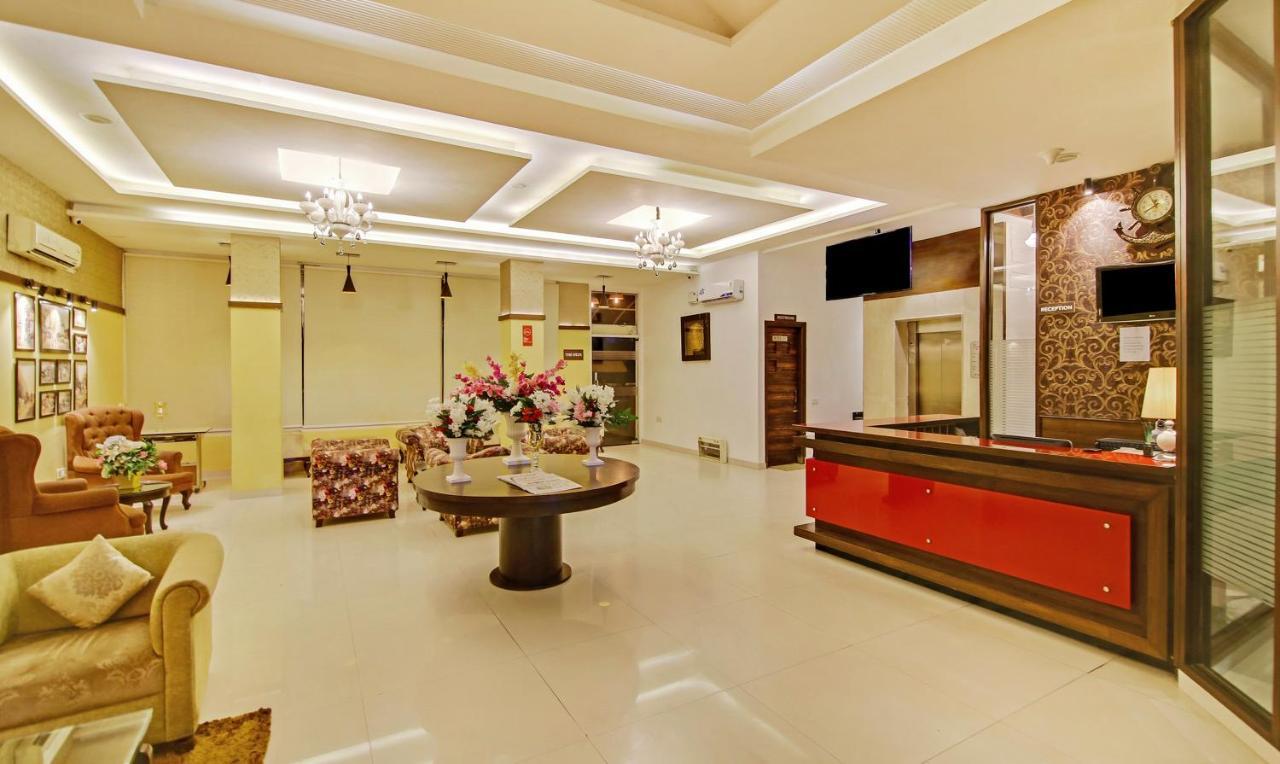 Redwood Resort Panchkula Luaran gambar