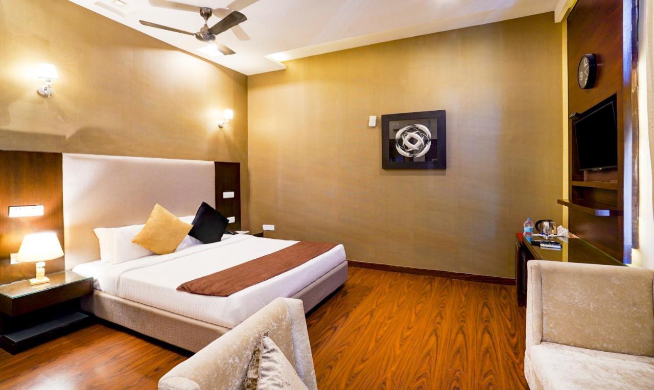 Redwood Resort Panchkula Luaran gambar
